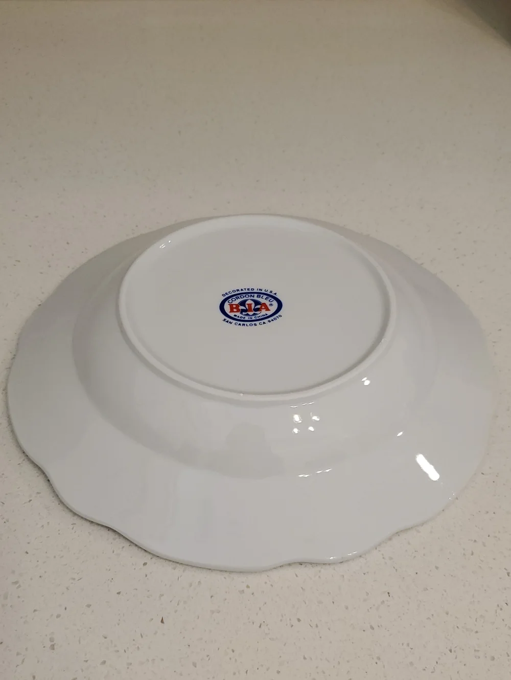 BIA Cordon Bleu Veggie Scalloped Porcelain Soup Dish Pea Pods